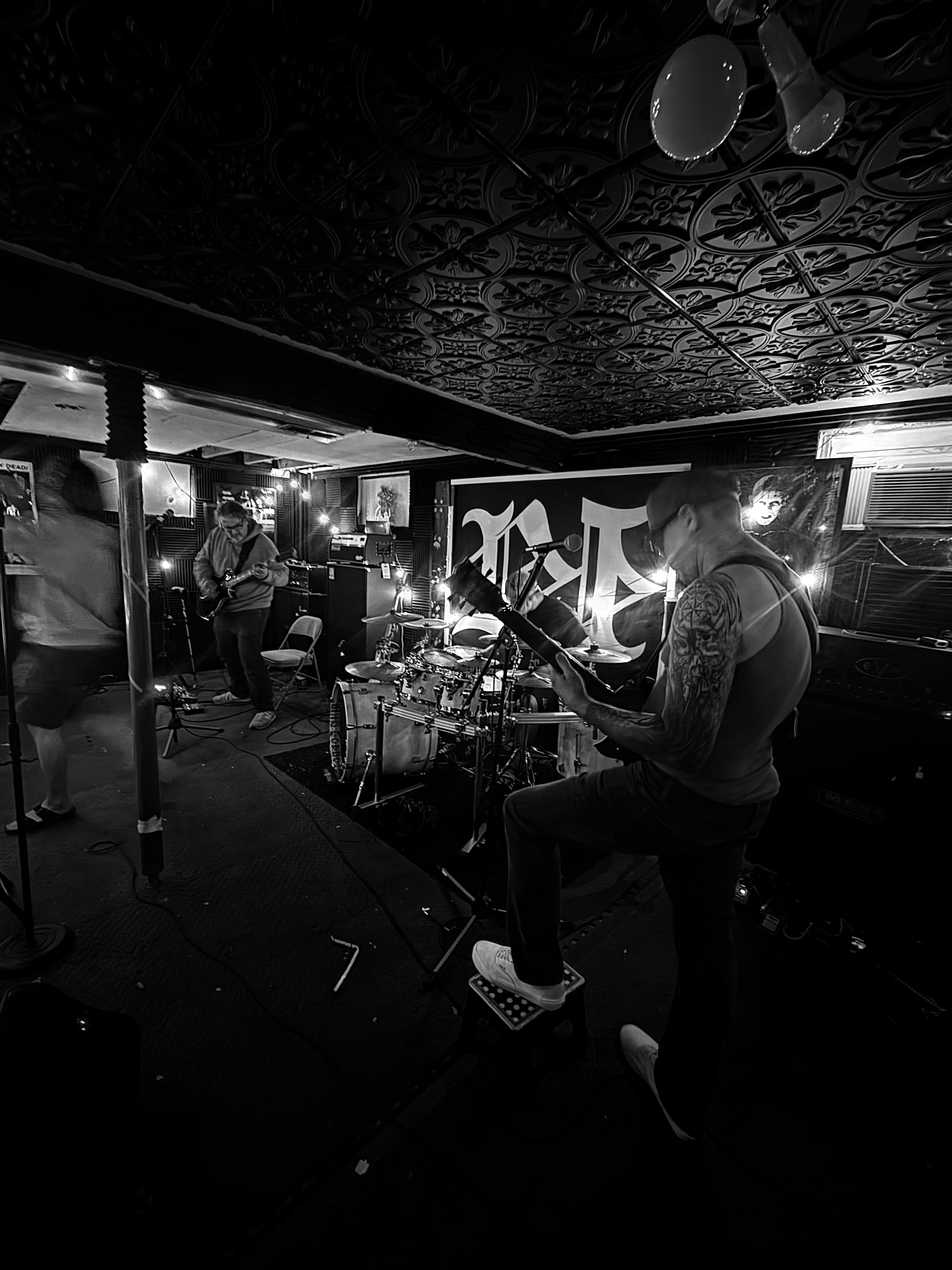 Ruin Everything playing live